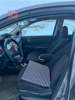 نیسان ڤێرسا